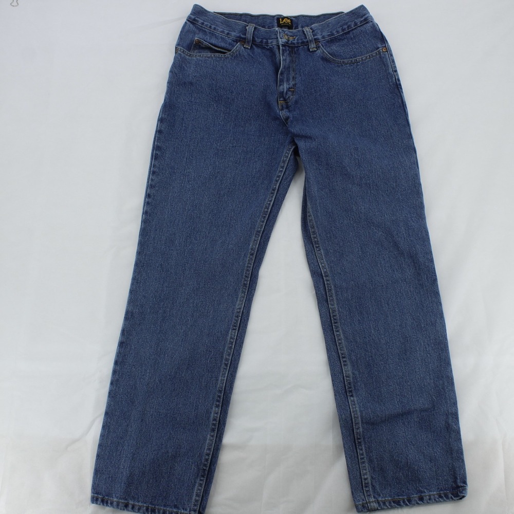 Lee Classic Jeans – Straight Leg – Medium Blue Size 33